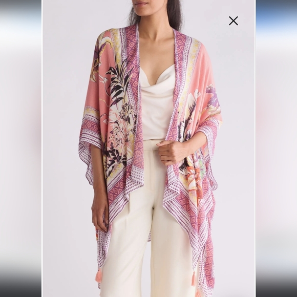 Vince Camuto Jackets & Blazers - 🌺 Vince Camuto Tropical Blooms Ruana Kimono O/S.   NWT